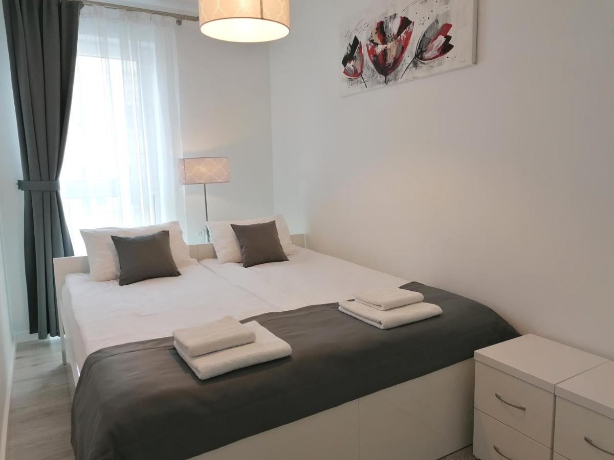Apartamenty Mariela-Kolobrzeg Z Garazem Extérieur photo