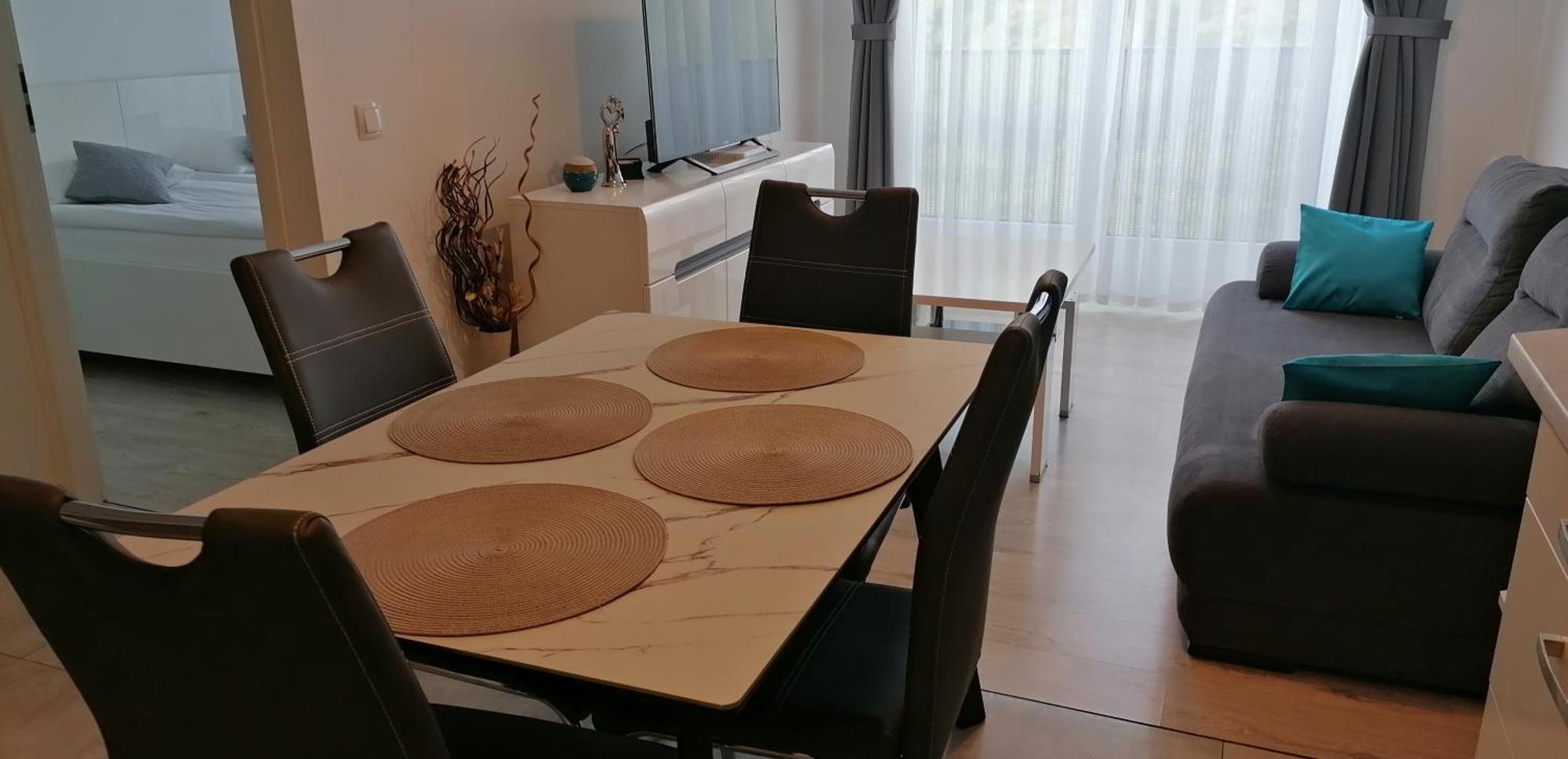 Apartamenty Mariela-Kolobrzeg Z Garazem Extérieur photo