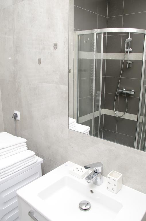 Apartamenty Mariela-Kolobrzeg Z Garazem Extérieur photo