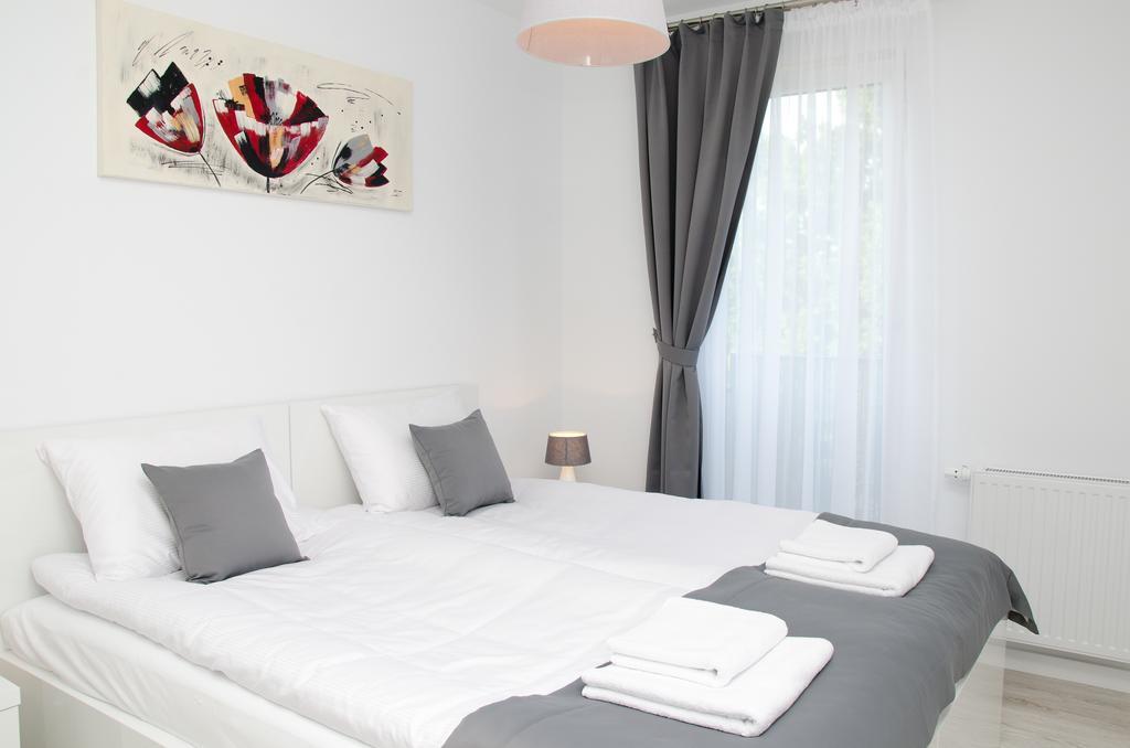 Apartamenty Mariela-Kolobrzeg Z Garazem Extérieur photo